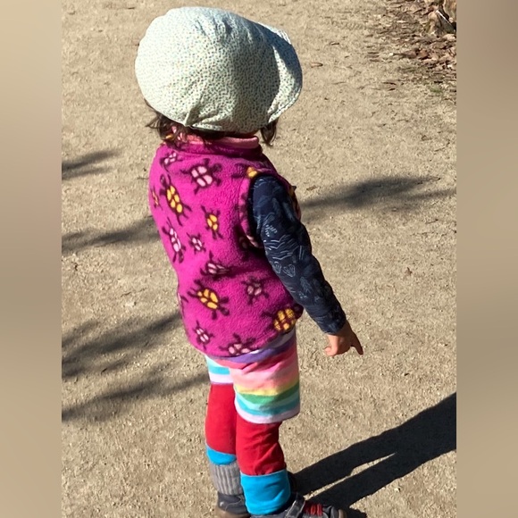 Patagonia Purpley-pink Turtle Fleece Vest - Picture 6 of 8